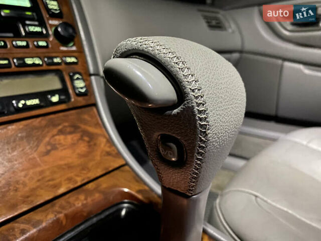 Серый Тойота Авалон, объемом двигателя 3 л и пробегом 385 тыс. км за 4500 $, фото 13 на Automoto.ua