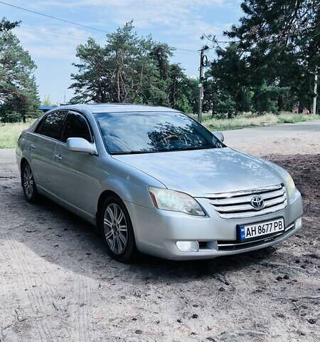 Сірий Тойота Авалон, об'ємом двигуна 3.5 л та пробігом 280 тис. км за 6850 $, фото 1 на Automoto.ua