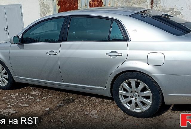 Серый Тойота Авалон, объемом двигателя 3.5 л и пробегом 324 тыс. км за 7700 $, фото 8 на Automoto.ua