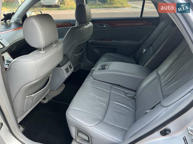 Сірий Тойота Авалон, об'ємом двигуна 3.5 л та пробігом 280 тис. км за 7200 $, фото 6 на Automoto.ua