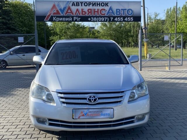 Сірий Тойота Авалон, об'ємом двигуна 0.35 л та пробігом 240 тис. км за 9400 $, фото 1 на Automoto.ua