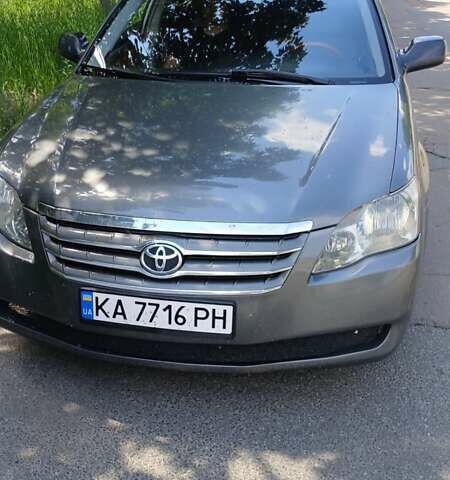 Серый Тойота Авалон, объемом двигателя 3.5 л и пробегом 335 тыс. км за 7600 $, фото 7 на Automoto.ua