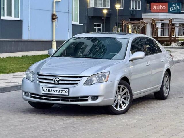 Серый Тойота Авалон, объемом двигателя 3.5 л и пробегом 315 тыс. км за 6600 $, фото 7 на Automoto.ua