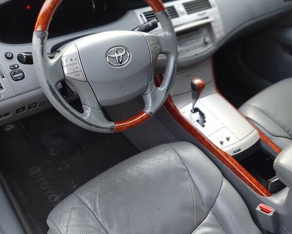 Серый Тойота Авалон, объемом двигателя 3.46 л и пробегом 405 тыс. км за 7500 $, фото 6 на Automoto.ua