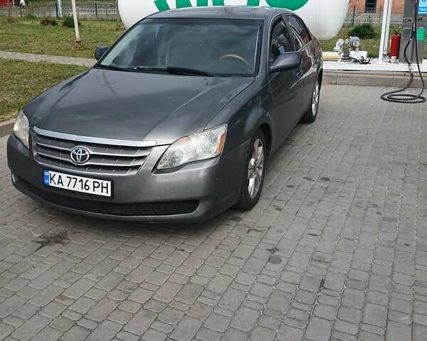 Серый Тойота Авалон, объемом двигателя 3.5 л и пробегом 335 тыс. км за 7600 $, фото 8 на Automoto.ua