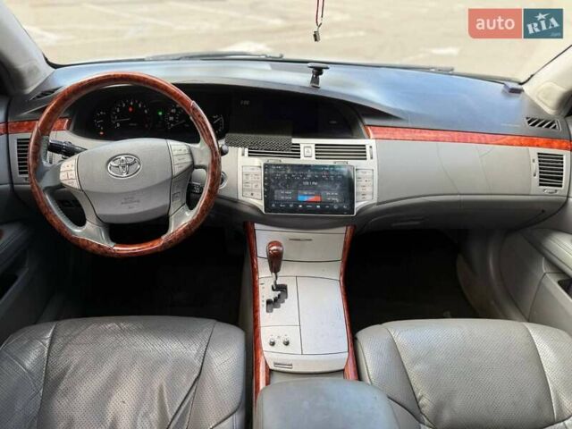 Серый Тойота Авалон, объемом двигателя 3.46 л и пробегом 405 тыс. км за 6850 $, фото 62 на Automoto.ua