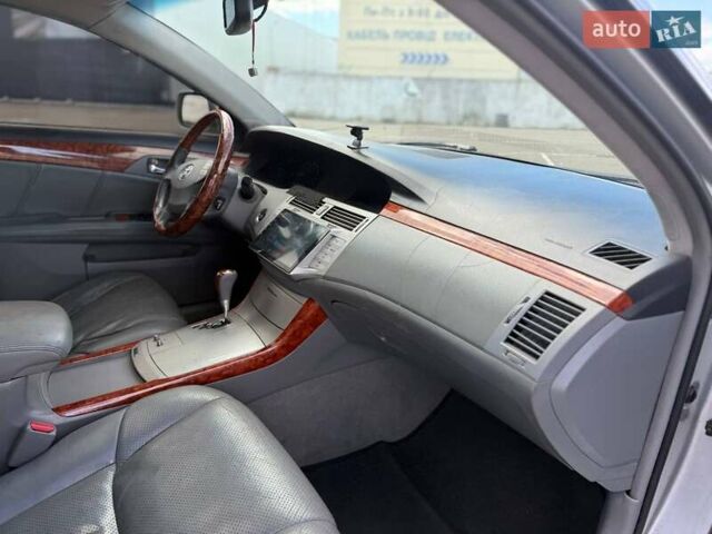 Серый Тойота Авалон, объемом двигателя 3.46 л и пробегом 405 тыс. км за 6850 $, фото 109 на Automoto.ua