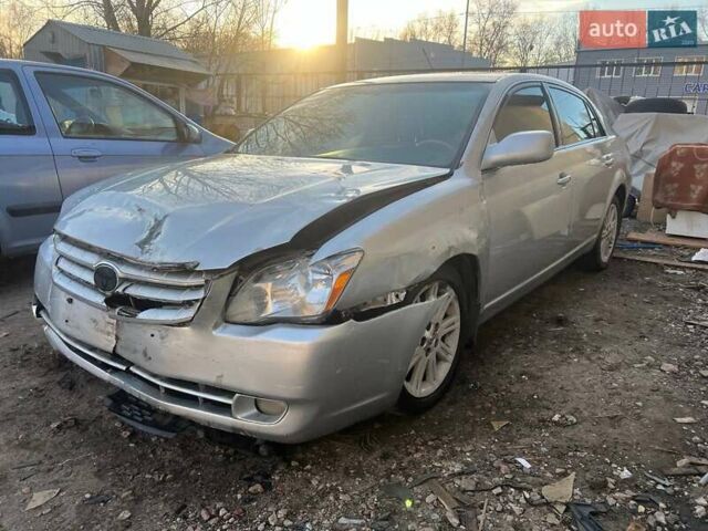 Серый Тойота Авалон, объемом двигателя 3.48 л и пробегом 260 тыс. км за 3800 $, фото 8 на Automoto.ua