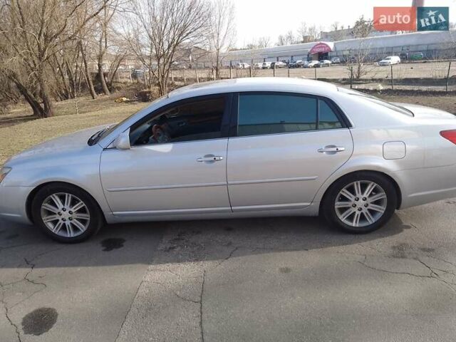 Серый Тойота Авалон, объемом двигателя 3.46 л и пробегом 405 тыс. км за 7500 $, фото 11 на Automoto.ua