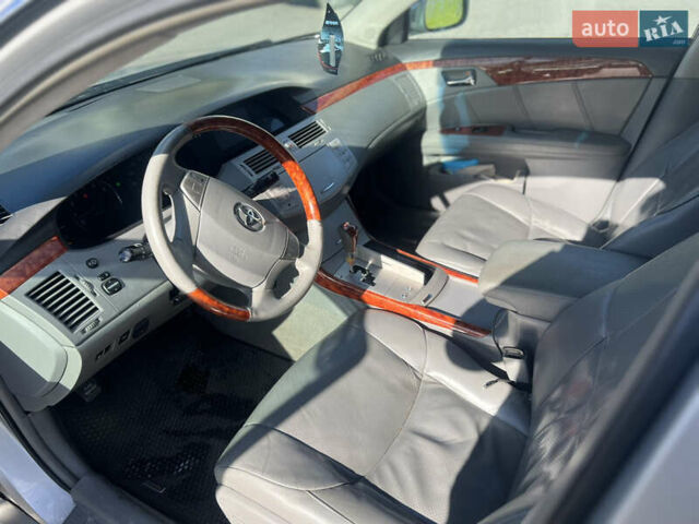 Сірий Тойота Авалон, об'ємом двигуна 3.5 л та пробігом 240 тис. км за 8500 $, фото 18 на Automoto.ua