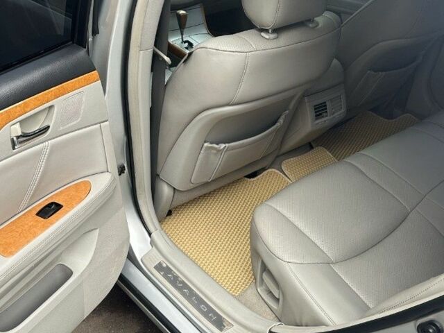 Серый Тойота Авалон, объемом двигателя 3.5 л и пробегом 260 тыс. км за 6900 $, фото 6 на Automoto.ua