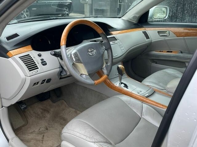 Серый Тойота Авалон, объемом двигателя 3.46 л и пробегом 380 тыс. км за 7000 $, фото 8 на Automoto.ua
