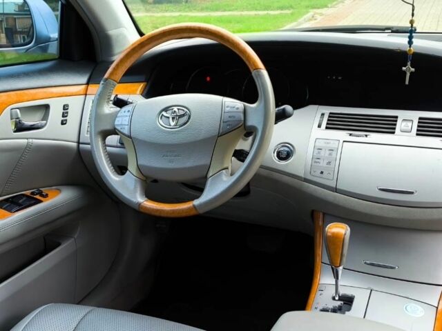 Тойота Авалон 2006 в Никополе на Automoto.ua Серый Тойота Авалон, объемом двигателя 3.5 л и пробегом 310 тыс. км за 7300 $, фото 5 на Automoto.ua