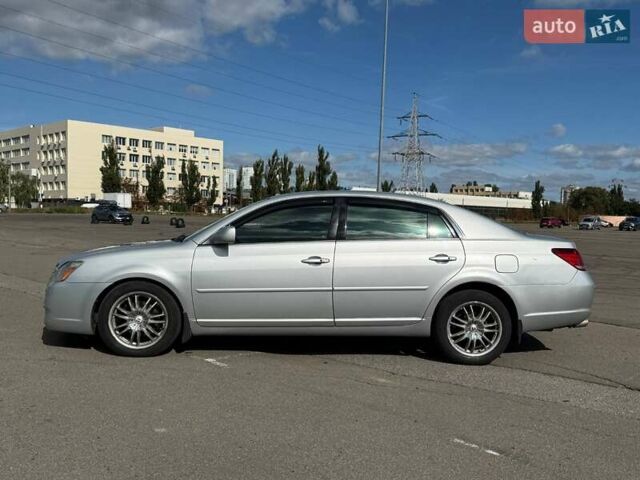 Серый Тойота Авалон, объемом двигателя 3.46 л и пробегом 405 тыс. км за 6850 $, фото 1 на Automoto.ua