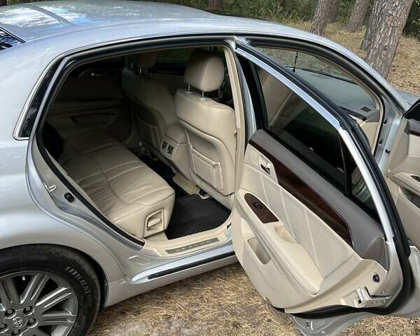 Серый Тойота Авалон, объемом двигателя 3.5 л и пробегом 142 тыс. км за 12500 $, фото 23 на Automoto.ua