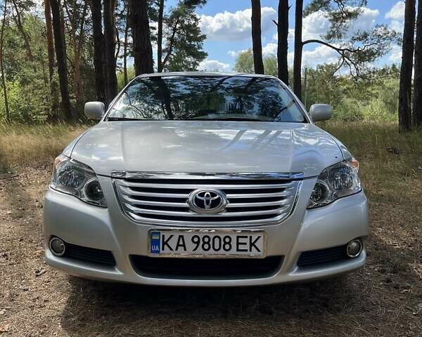 Серый Тойота Авалон, объемом двигателя 3.5 л и пробегом 142 тыс. км за 12500 $, фото 2 на Automoto.ua