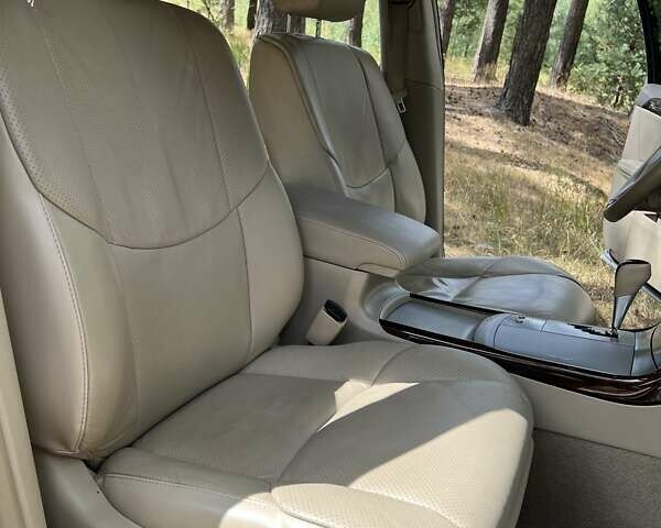 Серый Тойота Авалон, объемом двигателя 3.5 л и пробегом 142 тыс. км за 12500 $, фото 31 на Automoto.ua