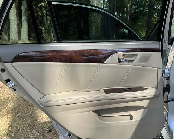 Серый Тойота Авалон, объемом двигателя 3.5 л и пробегом 142 тыс. км за 12500 $, фото 26 на Automoto.ua