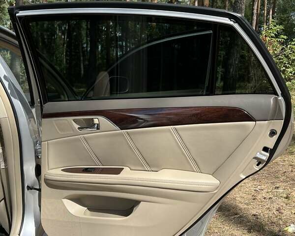 Серый Тойота Авалон, объемом двигателя 3.5 л и пробегом 142 тыс. км за 12500 $, фото 28 на Automoto.ua