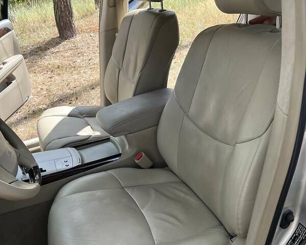 Серый Тойота Авалон, объемом двигателя 3.5 л и пробегом 142 тыс. км за 12500 $, фото 33 на Automoto.ua