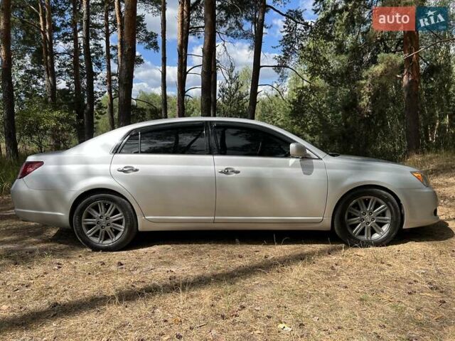 Серый Тойота Авалон, объемом двигателя 3.5 л и пробегом 142 тыс. км за 12500 $, фото 5 на Automoto.ua