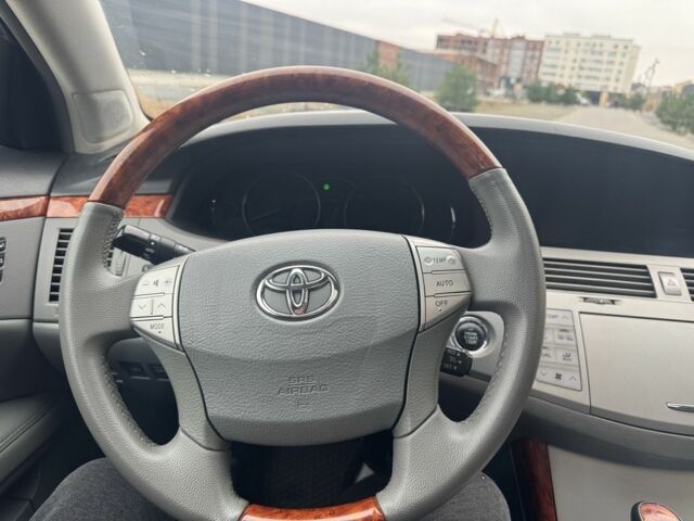Серый Тойота Авалон, объемом двигателя 3.5 л и пробегом 299 тыс. км за 7500 $, фото 14 на Automoto.ua