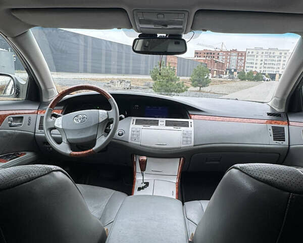 Серый Тойота Авалон, объемом двигателя 3.5 л и пробегом 299 тыс. км за 7500 $, фото 12 на Automoto.ua