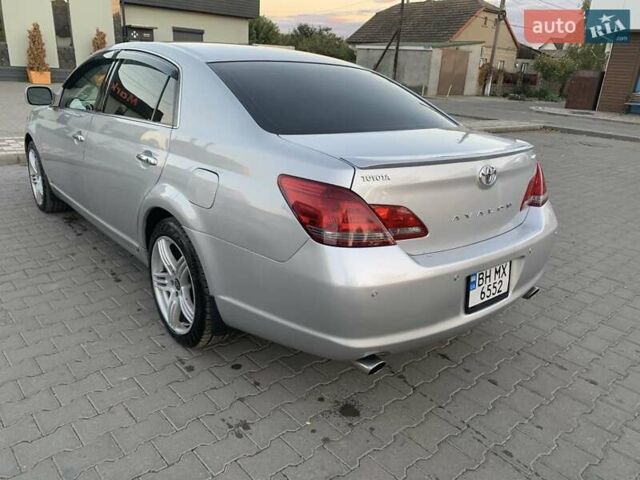 Серый Тойота Авалон, объемом двигателя 3.5 л и пробегом 279 тыс. км за 10000 $, фото 2 на Automoto.ua