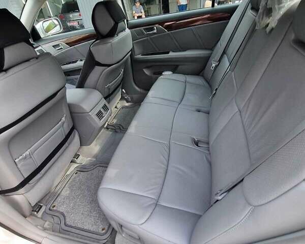 Серый Тойота Авалон, объемом двигателя 3.5 л и пробегом 60 тыс. км за 15000 $, фото 8 на Automoto.ua