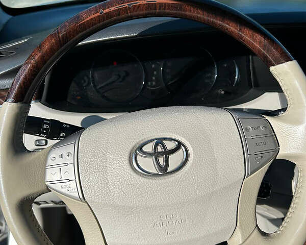 Сірий Тойота Авалон, об'ємом двигуна 3.46 л та пробігом 290 тис. км за 10000 $, фото 59 на Automoto.ua