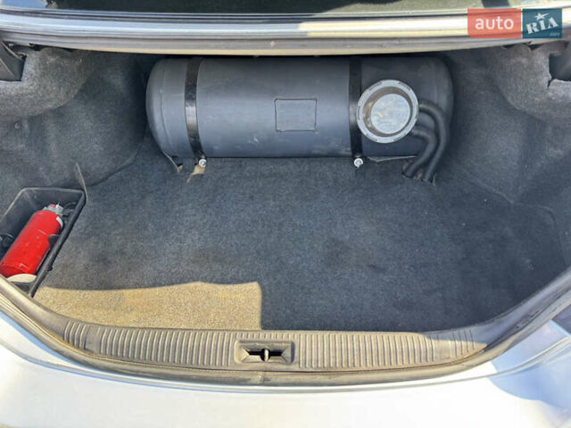 Тойота Авалон 2008 у Сумах на Automoto.ua Сірий Тойота Авалон, об'ємом двигуна 3.5 л та пробігом 277 тис. км за 8800 $, фото 9 на Automoto.ua