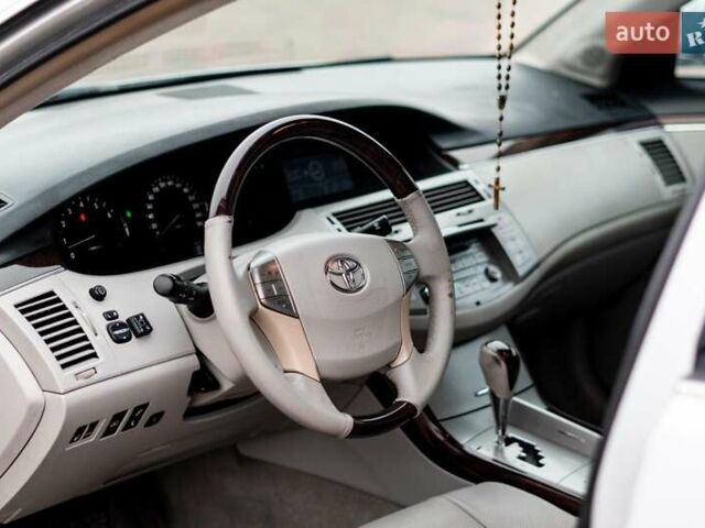Сірий Тойота Авалон, об'ємом двигуна 3.5 л та пробігом 309 тис. км за 5000 $, фото 17 на Automoto.ua