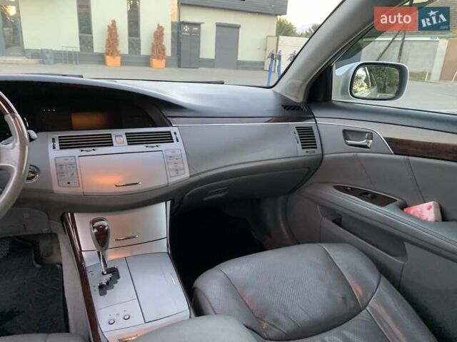 Серый Тойота Авалон, объемом двигателя 3.5 л и пробегом 279 тыс. км за 10000 $, фото 16 на Automoto.ua