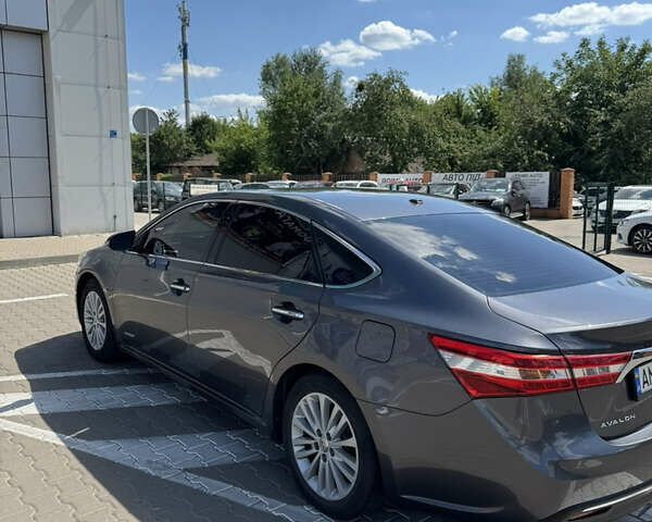 Серый Тойота Авалон, объемом двигателя 2.49 л и пробегом 200 тыс. км за 15200 $, фото 8 на Automoto.ua