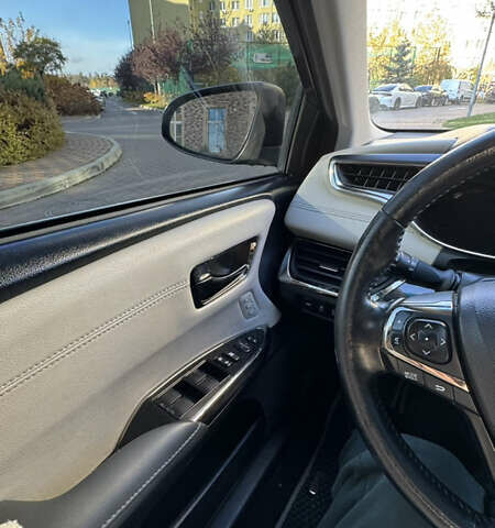 Серый Тойота Авалон, объемом двигателя 2.49 л и пробегом 279 тыс. км за 14500 $, фото 16 на Automoto.ua
