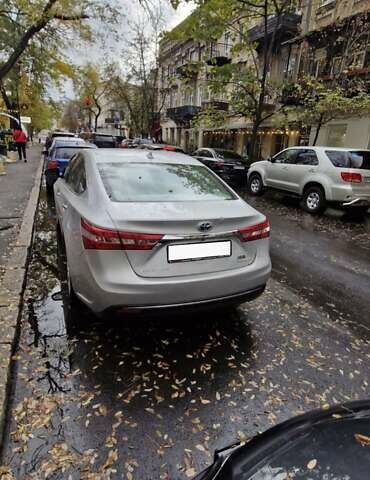 Серый Тойота Авалон, объемом двигателя 2.49 л и пробегом 164 тыс. км за 13500 $, фото 6 на Automoto.ua