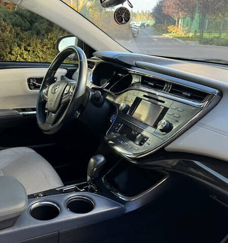 Серый Тойота Авалон, объемом двигателя 2.49 л и пробегом 279 тыс. км за 14500 $, фото 28 на Automoto.ua