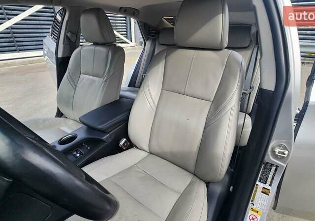 Серый Тойота Авалон, объемом двигателя 2.49 л и пробегом 166 тыс. км за 17000 $, фото 17 на Automoto.ua