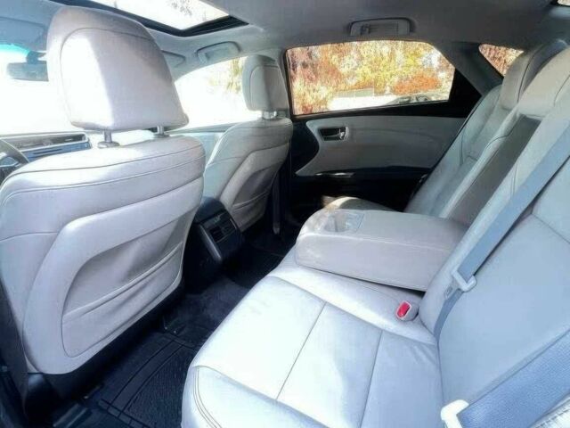 Серый Тойота Авалон, объемом двигателя 3.5 л и пробегом 90 тыс. км за 3500 $, фото 10 на Automoto.ua