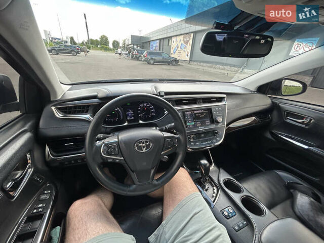 Серый Тойота Авалон, объемом двигателя 2.5 л и пробегом 186 тыс. км за 17200 $, фото 16 на Automoto.ua