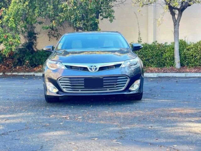 Серый Тойота Авалон, объемом двигателя 3.5 л и пробегом 90 тыс. км за 3500 $, фото 1 на Automoto.ua