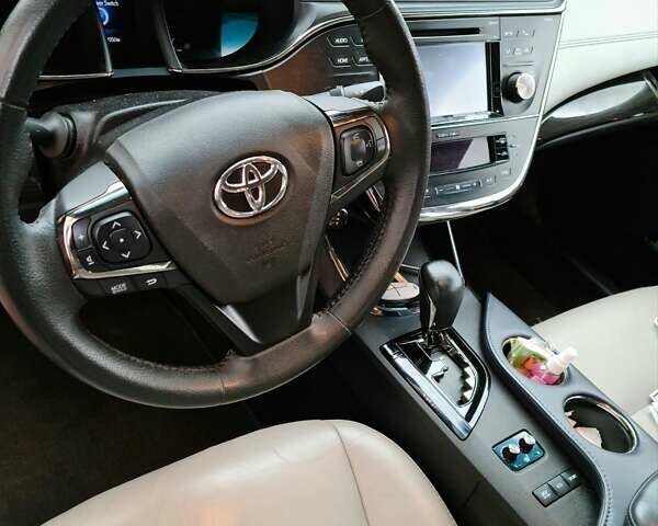 Сірий Тойота Авалон, об'ємом двигуна 2.49 л та пробігом 168 тис. км за 18500 $, фото 3 на Automoto.ua