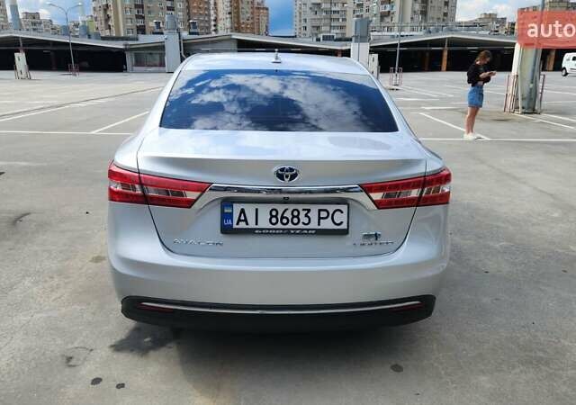 Серый Тойота Авалон, объемом двигателя 2.49 л и пробегом 166 тыс. км за 17000 $, фото 5 на Automoto.ua