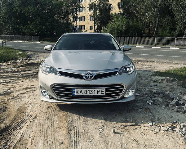 Серый Тойота Авалон, объемом двигателя 2.5 л и пробегом 186 тыс. км за 17200 $, фото 4 на Automoto.ua