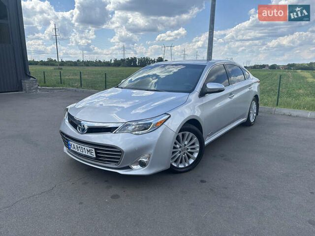 Серый Тойота Авалон, объемом двигателя 2.5 л и пробегом 186 тыс. км за 17200 $, фото 13 на Automoto.ua