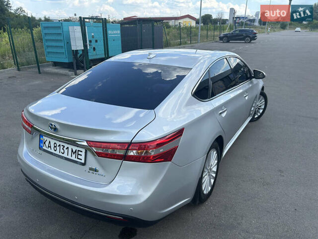 Серый Тойота Авалон, объемом двигателя 2.5 л и пробегом 186 тыс. км за 17200 $, фото 12 на Automoto.ua