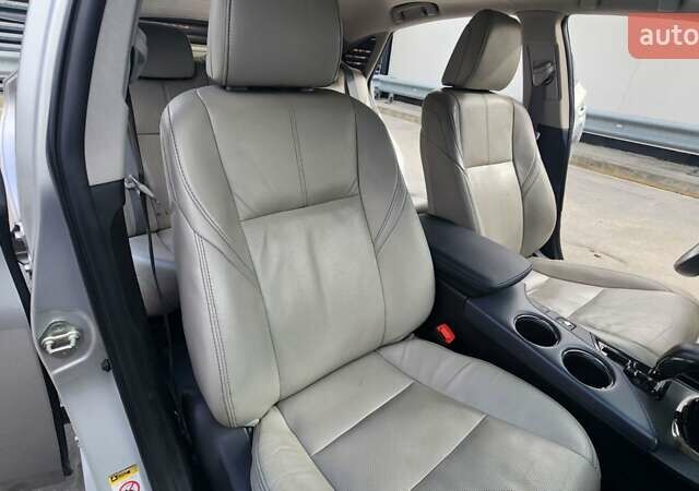 Серый Тойота Авалон, объемом двигателя 2.49 л и пробегом 166 тыс. км за 17000 $, фото 19 на Automoto.ua