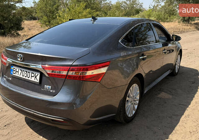 Серый Тойота Авалон, объемом двигателя 2.49 л и пробегом 290 тыс. км за 12800 $, фото 10 на Automoto.ua