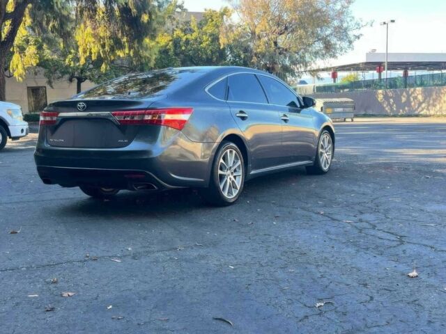 Серый Тойота Авалон, объемом двигателя 3.5 л и пробегом 90 тыс. км за 3500 $, фото 4 на Automoto.ua