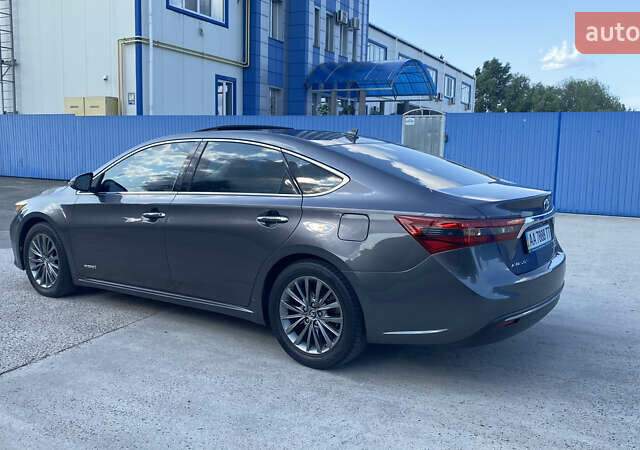 Серый Тойота Авалон, объемом двигателя 2.49 л и пробегом 144 тыс. км за 20800 $, фото 5 на Automoto.ua